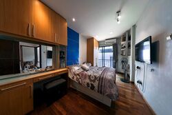 Kew Drive (D16), Terrace #557120231